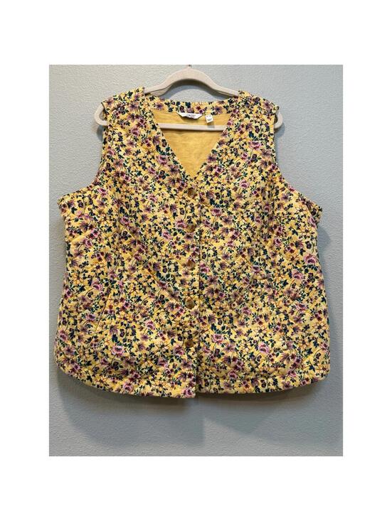 Tops - Vintage Denim & Co. Quilted Floral Vest; Women's XL